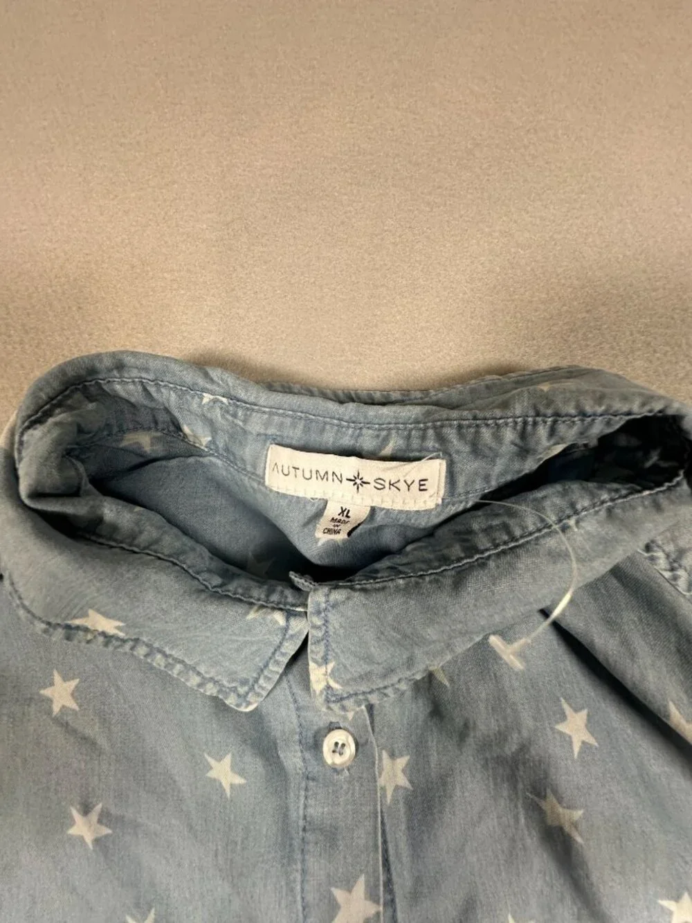 Autumn & Skye Star Print Button-Down Tie-Front Blue Shirt Womens XL Lyocell NWT - Picture 4 of 7